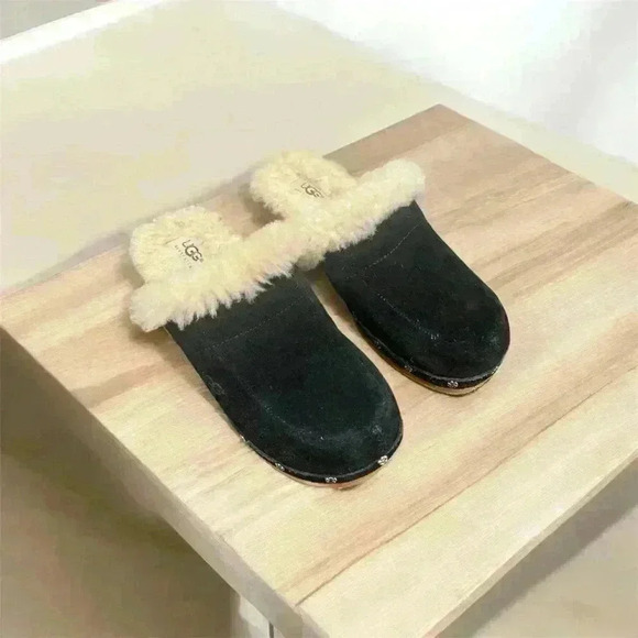 UGG Australia Kalie Black Suede Wood Mule Clog Size 5 (SN5426) TCC - Picture 3 of 8